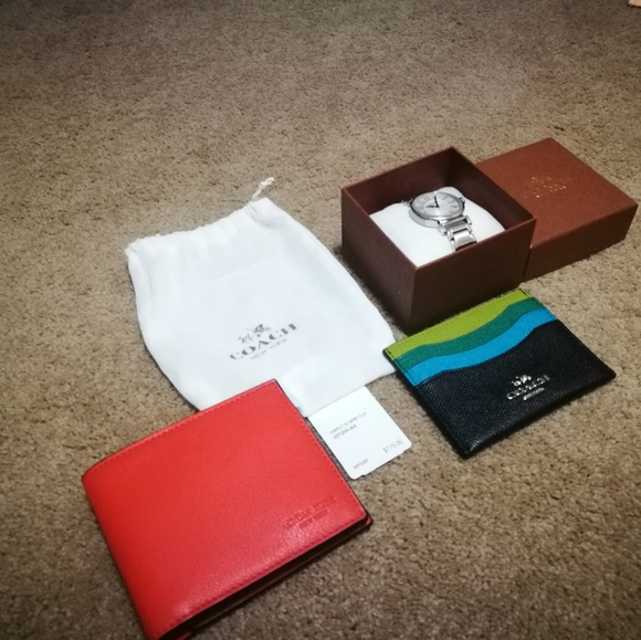 coach bundle - watch/ card holder/ wallet - Picture 4 of 5